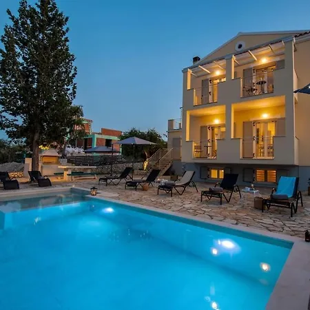 A Casa D' Irene Paxos Villa