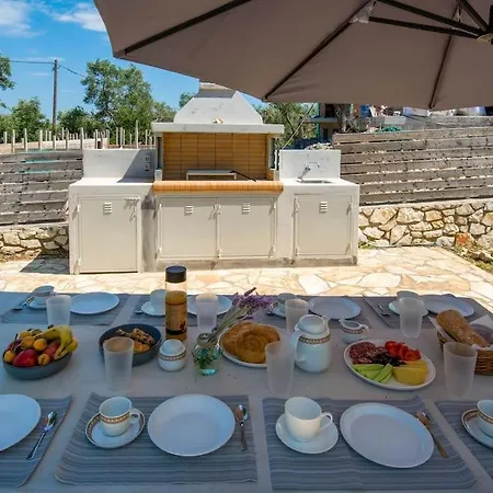 A Casa D' Irene Paxos Вилла Гайос