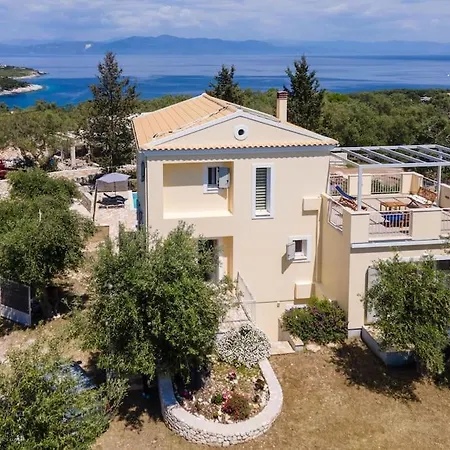 A Casa D' Irene Paxos Вилла